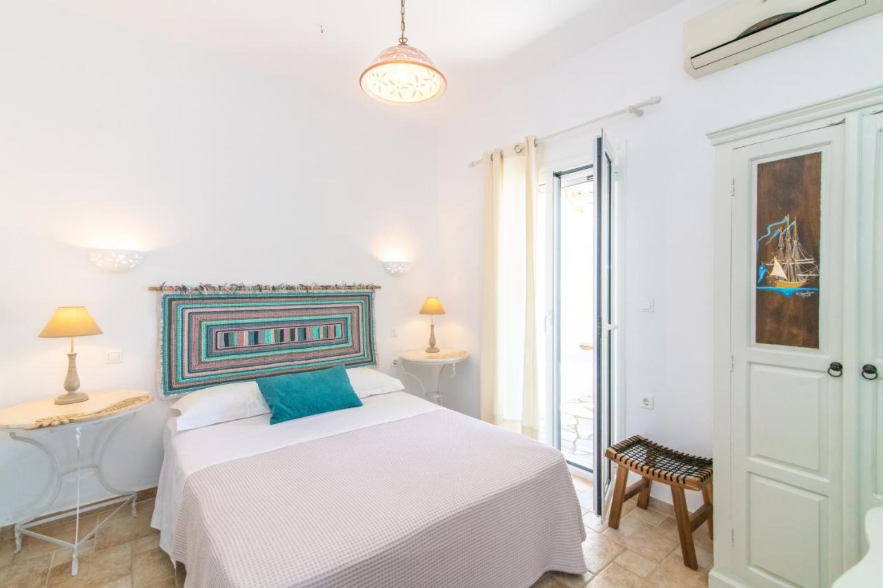 Albatross Holiday Apartments Agios Sostis  Exterior photo