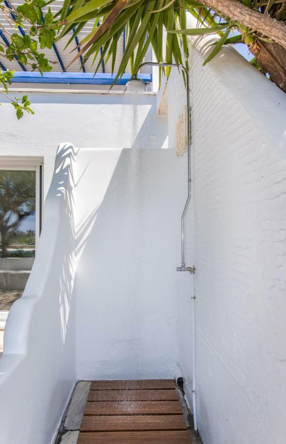 Albatross Holiday Apartments Agios Sostis  Exterior photo